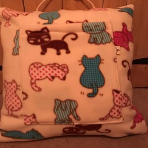 Cat reader cushion