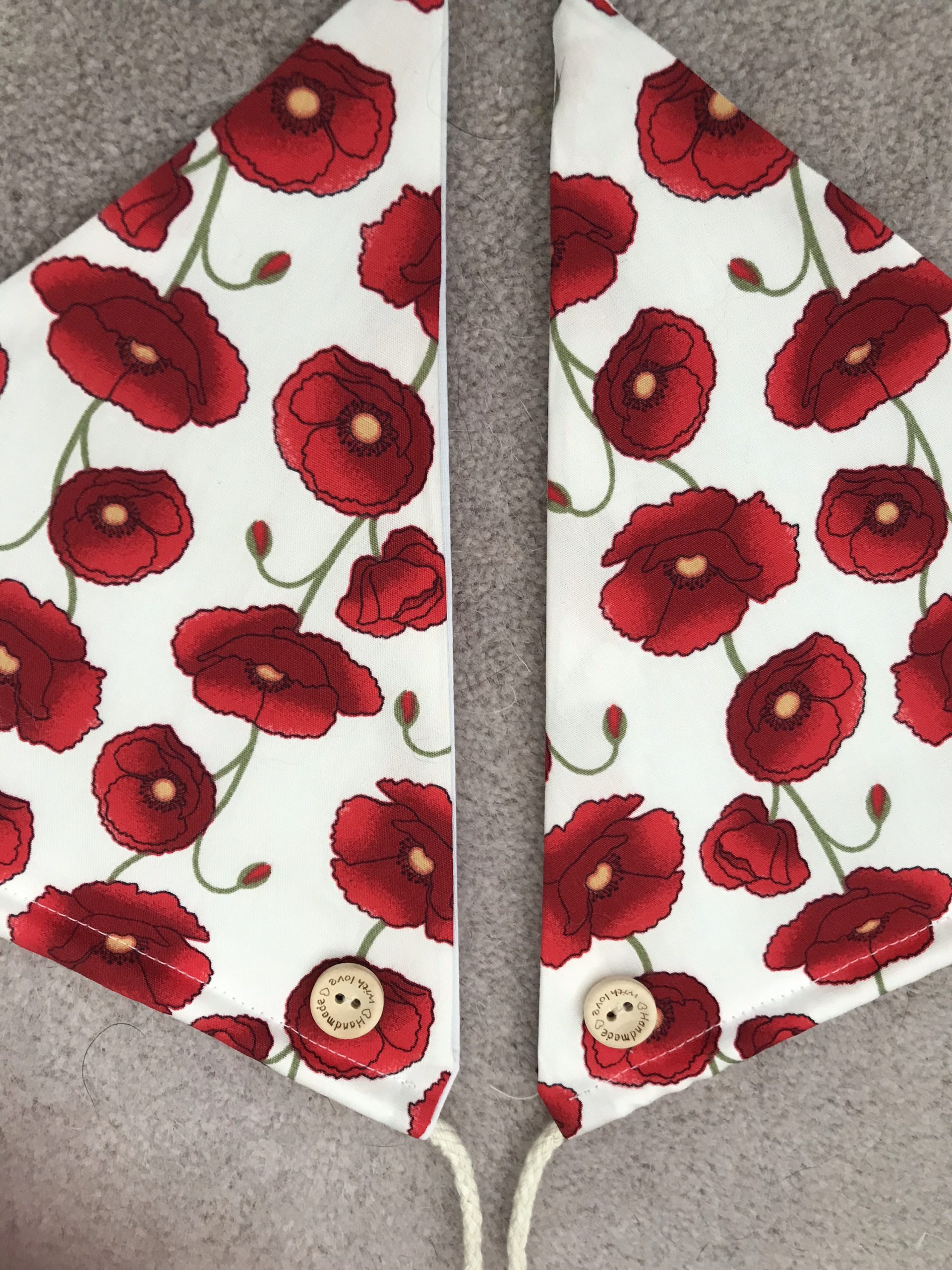 Poppy bunting