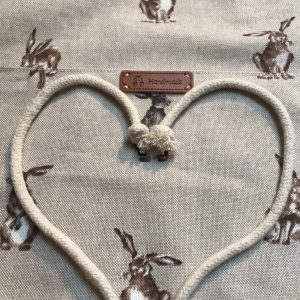 Hare Pinnie (Linen Look)