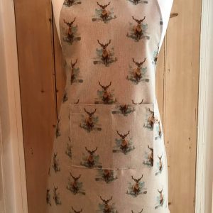 Stag Pinnie