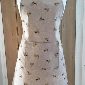 Wasp Pinnie