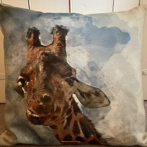 Giraffe cushion 2