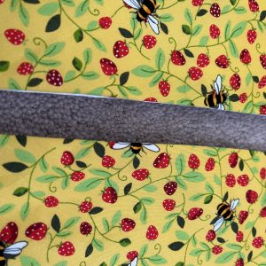 Floral bumble bee bunting 1